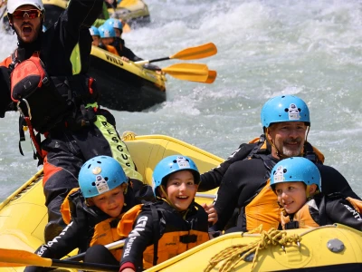 Rafting Family_1