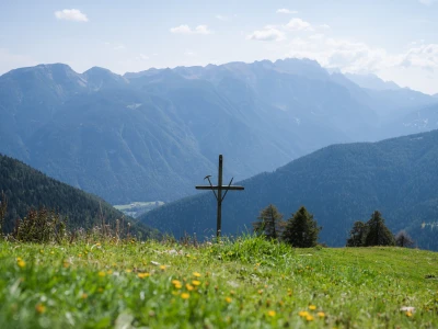 Trekking to Malghette lake_5