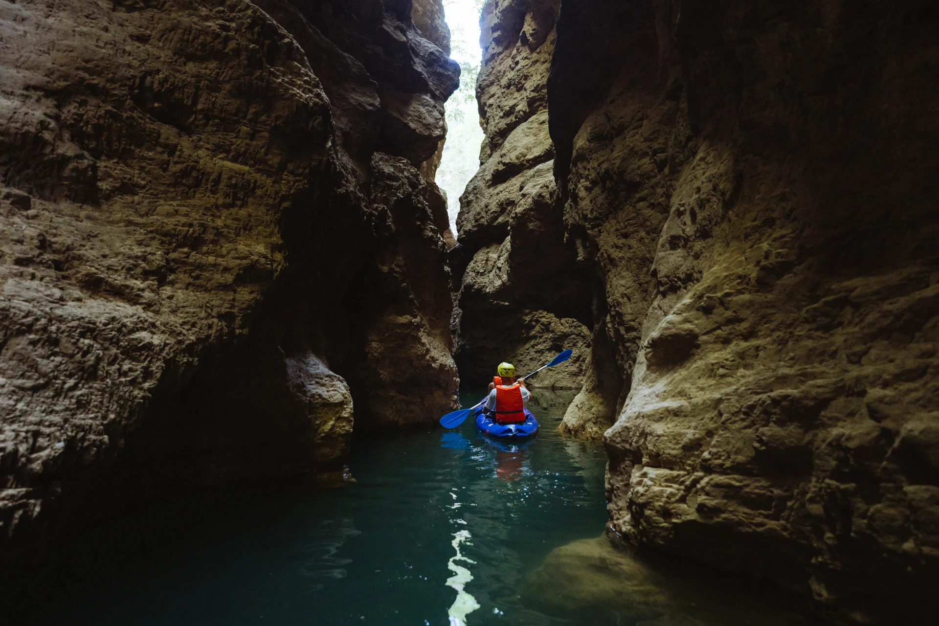 differenza-tra-canoa-e-kayak